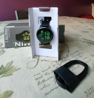 Reloj Garmin VÍVOACTIVE 5 Negro