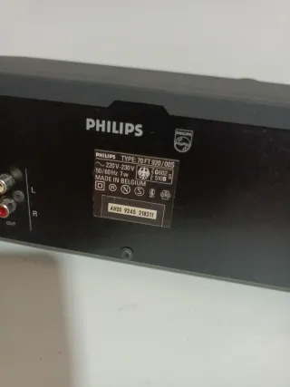 Sintonizador Estéreo Philips FT920