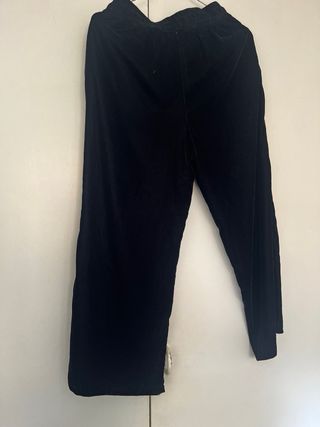 Pantalon 3/4 terciopelo Zara