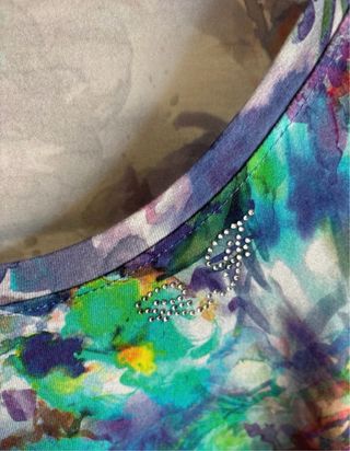 Maglietta fantasia floreale