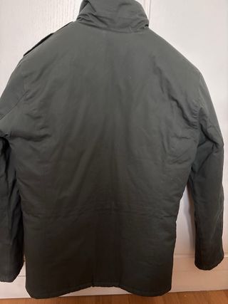 Chaqueta Guess Verde Militar Chico