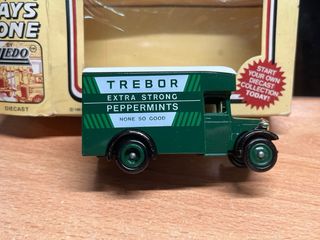 Vehículo de reparto Days Gone de Lledo año 1983