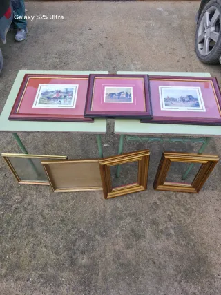 Mesas de colegio, cuadros, móviles usados,