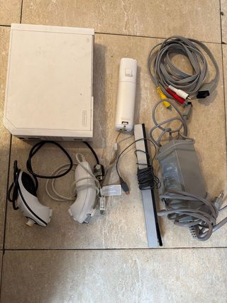 Nintendo Wii + Tabla Wii Fit Plus