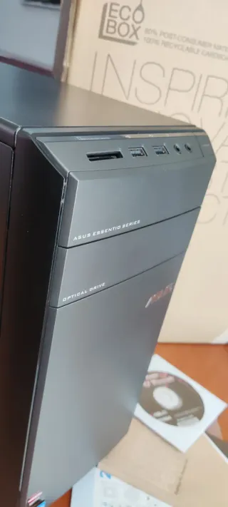 Ordenador ASUS Intel i7 3770 8GB RAM Radeon HD7300