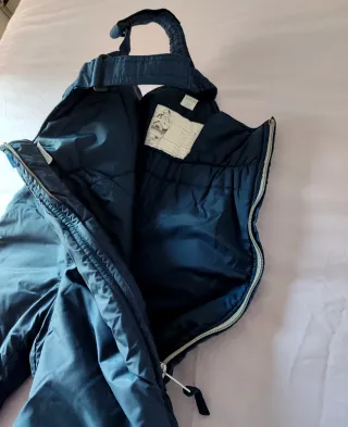 Mono de esquí y para nieve marca Decathlon