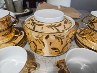 Juego Consomé Porcelana Dorado y Blanco