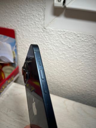 iPhone 13 128GB con funda incluida