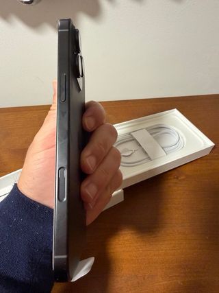 iPhone 16 Pro Max 256GB 100% Batería