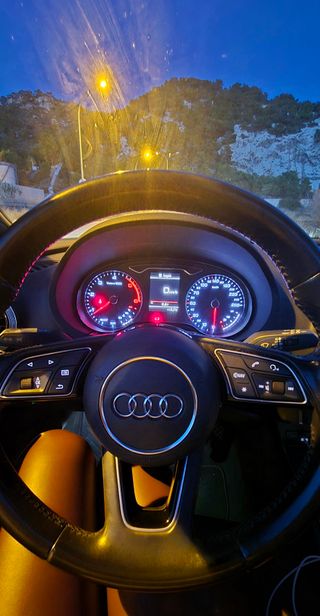 AUDI A3 2.0 TDI 150 CV S line · 2017 · IMPECABLE