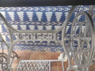 Máquina de coser Singer antigua