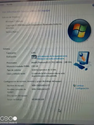 Torre PC Compaq + Teclado Windows XP