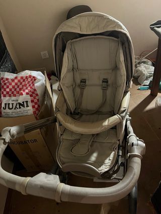 Carrito de bebé marca bebecar