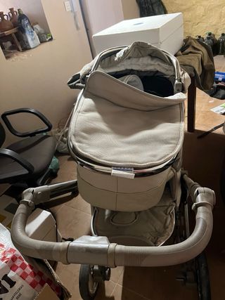 Carrito de bebé marca bebecar
