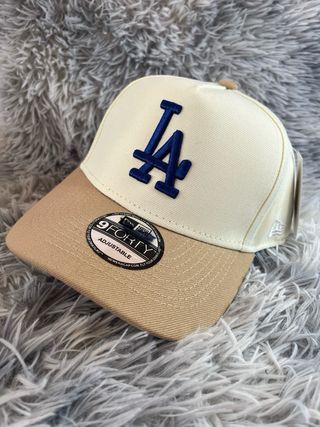 Gorra New Era 9Forty LA Beige y Marrón
