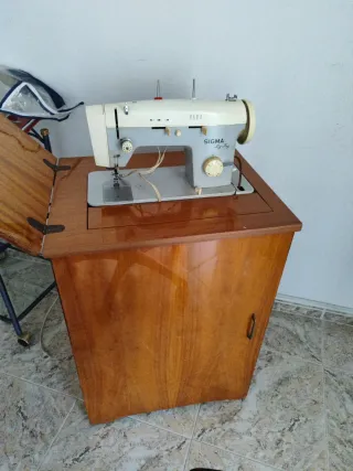 Máquina de coser Sigma