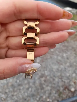 Orologio Gucci donna oro e bianco