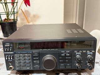 Kenwood TS-790E Tribanda 144/430/1200 MHz