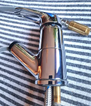 Grifo extensible BLANCO