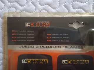 Juego 3 Pedales Flames para Coche