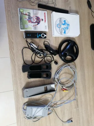 Consola Nintendo Wii Blanca + Accesorios y Juegos