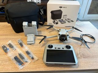 Dron DJI Mini 3 (2023)