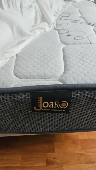 Cama Matrimonio Madera y Tela