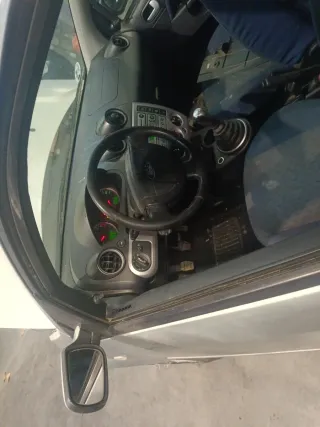 Ford fiesta 2004 DESPIECE