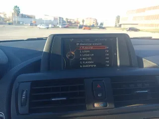 BMW Serie 1 2014.  74.000km