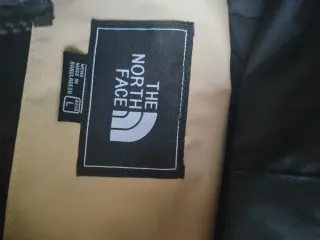 Chaqueta The North Face nueva beige/negra sin estr