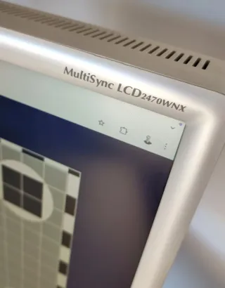 Monitor profesional NEC MultiSync LCD2470WNX – 24”