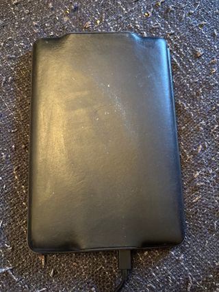 Kindle libro digital plata y gris