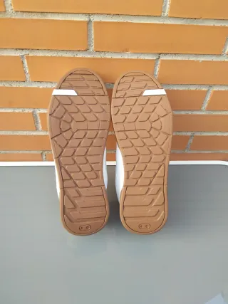 CRANK BROTHERS Stamp Lace blancas. Talla 45.NUEVAS