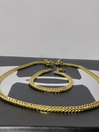 Set Collana e Bracciale dorati