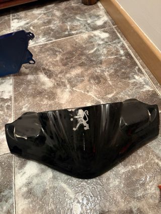 Plástico Peugeot speedfight