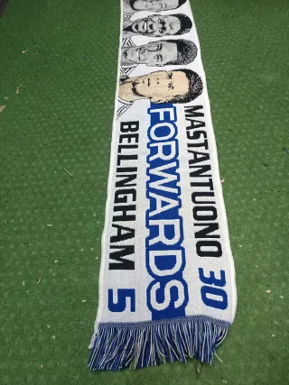 Bufanda Real Madrid Delanteros Mbappé....