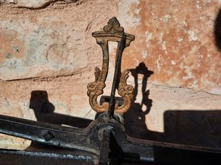 Balanza antigua marca FORCE, pesa hasta 10 kilos