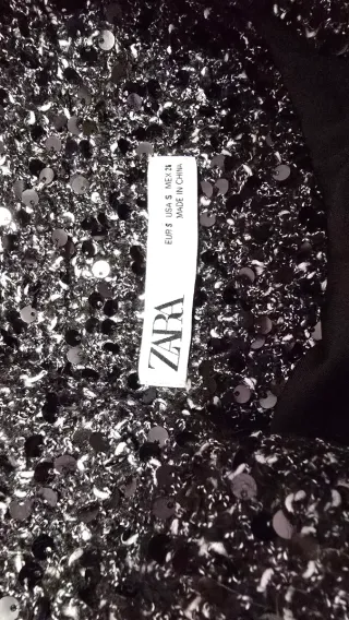 Chaqueta Zara Brillante Negra y Plateada
