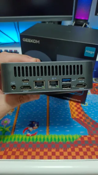 Mini PC GEEKOM GT1 Mega