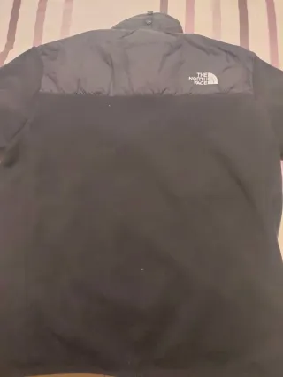 Forro polar The North Face negro sin estrenar