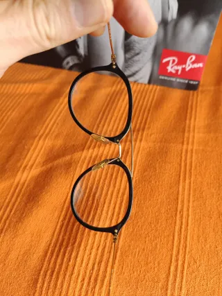 Gafas Ray-Ban RB4253 Negro y Dorado