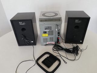 Equipo de música Roadstar CD/MP3/Radio