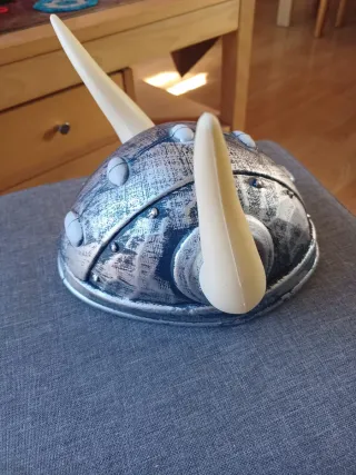 Casco Vikingo con Cuernos para Niño