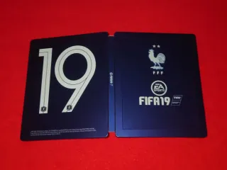 FIFA 19 Steelbook