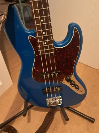 Fender Japan Hybrid II Jazz Bass