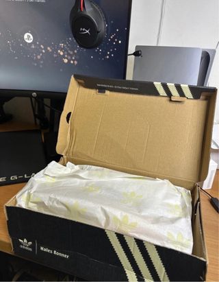 Adidas x Wales Bonner Beige/Burdeo