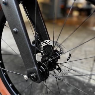 Brompton G-Line Eléctrica M4R Space Black