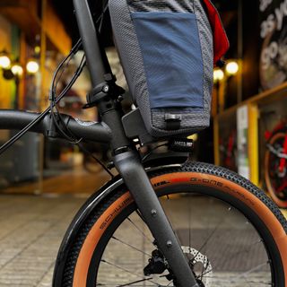 Brompton G-Line Eléctrica M4R Space Black