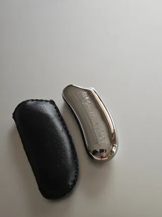 Custodia elegante per accendino