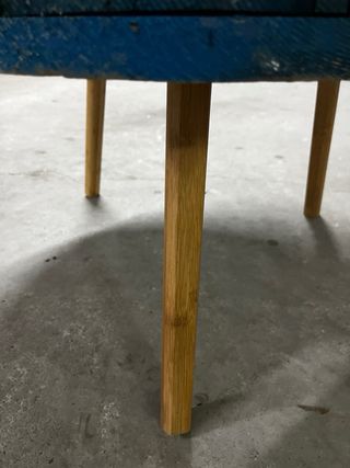 Mesa de madera azul rústica